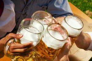 Мога ли да се пие да се пие бира по време на приема на различни антибиотици и как това се отразява на тялото