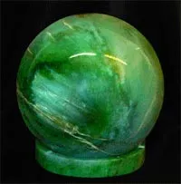 Valoarea Jade a pietrei, semne zodiacale, proprietăți magice