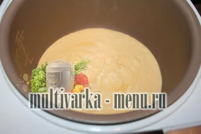 Торта с кисело мляко в multivarka 1