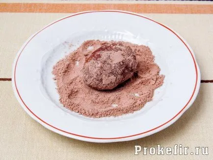 Burgonya torta receptje cookie-k és a cukrozott sűrített tej - egy recept lépésről lépésre fotók