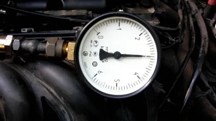 Чому димить двигун сизим димом основні причини та методи усунення (димить) Чому димить двигун сизим димом основні причини та методи усунення