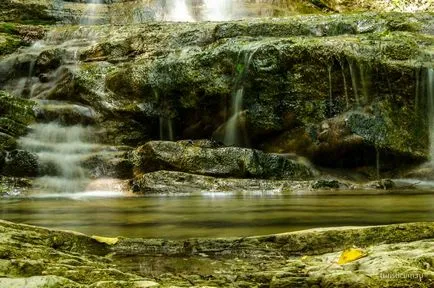 cascade Pshadskie și dolmene în valea râului Pshada