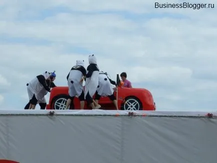 Ред Бул flugtag в Москва (Strogino)