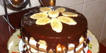 tort de ciocolată Rețete cu banane și prăjituri foto cu ciocolată, banane și nuci