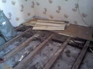 Înșiși se schimbă podea în casa panou, Perm