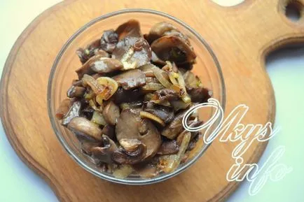 Saláta „Obzhorka” gombával és csirke recept egy fotó