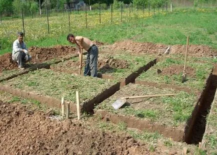 Szauna, hogy egy kis szauna a nyaralóban saját kezűleg, egy mini fürdőt, fotó és videó