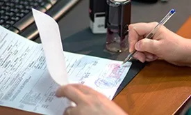Підготовка документів при імпорті та експорті (буклети малюнки подібну) Підготовка документів при імпорті та експорті