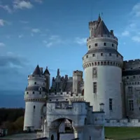 castel de basm de Pierrefonds, alias Castelul lui Arthur