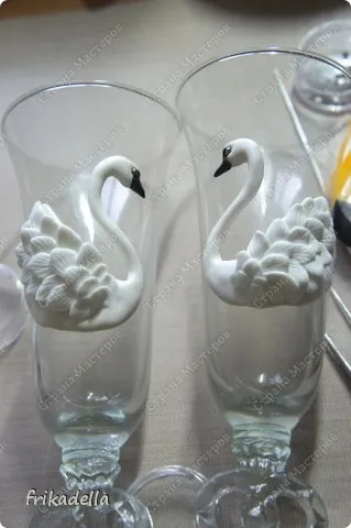 Esküvői poharak a kezüket mikron előállítására hattyúk - gyöngyök és elemek - polimer agyag -