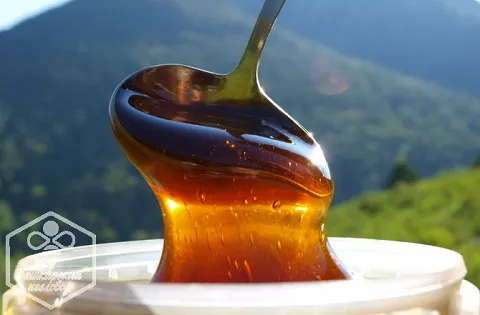 miere miere Royal, născut în Bashkortostan