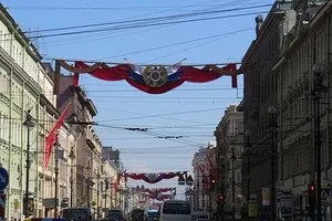 Прогулянка по Харкову палацова площа, зимовий палац, Невський проспект, вулиці (подорожі) Прогулянка по Харкову палацова площа, зимовий палац, Невський проспект, вулиці