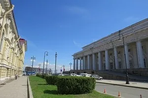 Прогулянка по Харкову палацова площа, зимовий палац, Невський проспект, вулиці (палацова) Прогулянка по Харкову палацова площа, зимовий палац, Невський проспект, вулиці