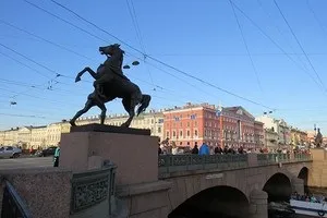 Прогулянка по Харкову палацова площа, зимовий палац, Невський проспект, вулиці (зимовий) Прогулянка по Харкову палацова площа, зимовий палац, Невський проспект, вулиці