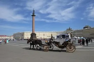 Прогулянка по Харкову палацова площа, зимовий палац, Невський проспект, вулиці (ермітажний кіт) Прогулянка по Харкову палацова площа, зимовий палац, Невський проспект, вулиці