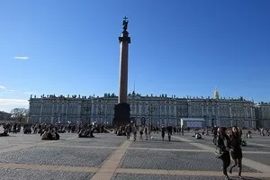 Прогулянка по Харкову палацова площа, зимовий палац, Невський проспект, вулиці (фотозвіт) Прогулянка по Харкову палацова площа, зимовий палац, Невський проспект, вулиці