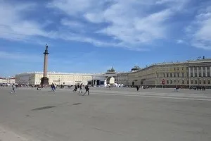 Прогулянка по Харкову палацова площа, зимовий палац, Невський проспект, вулиці (площа) Прогулянка по Харкову палацова площа, зимовий палац, Невський проспект, вулиці