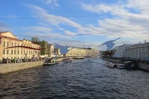 Прогулянка по Харкову палацова площа, зимовий палац, Невський проспект, вулиці (палацова) Прогулянка по Харкову палацова площа, зимовий палац, Невський проспект, вулиці