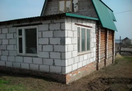 Прибудова до будинку з піноблоків (прибудови дерев'яному будинку) Прибудова до будинку з піноблоків