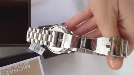 Honnan lehet tudni, az eredeti órát egy hamis Michael Kors