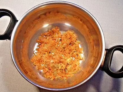 Как да се готви вкусни сармички с месо и ориз от китайско зеле в тенджера - стъпка по стъпка