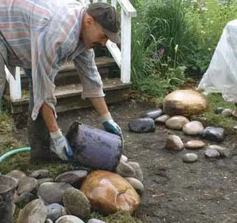 Как да си направим пикник градина с каменни мозайки