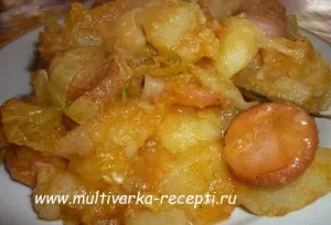 Картофи със зеле и колбаси в multivarka