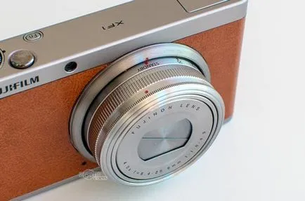 Компактен за истински естети преглед фотоапарат FUJIFILM xF1