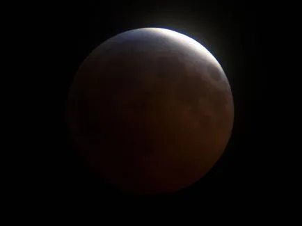 Frumos-sânge roșu tetrad luna de lunar eclipsele în fotografii