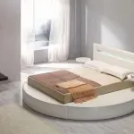 A kerek ágy egy hálószoba kialakítása fényképek, értékelések belülről
