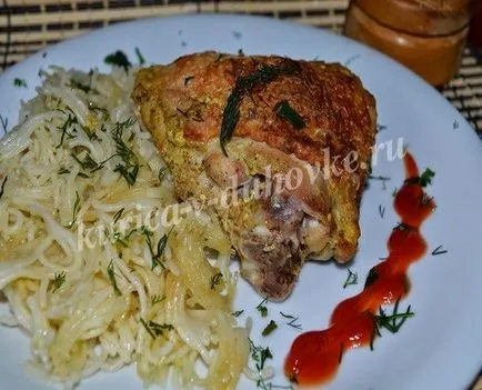 Курячі стегна запечені в духовці рецепт з фото