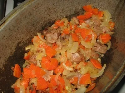 Рагу з яловичини з овочами і картоплею, з підливою (рагу з яловичини) Рагу з яловичини з овочами і картоплею, з підливою