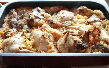 Пиле печен в пещ с ориз