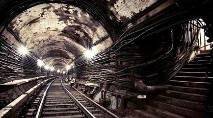 Metro-2, care ascund tuneluri sub Moscova (7 poze)