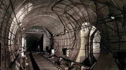 Metro-2, care ascund tuneluri sub Moscova (7 poze)