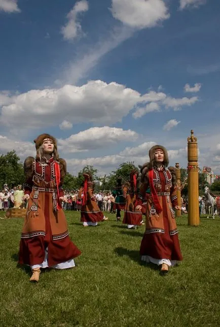 Міжнародний російськомовний форум любителів індії і індійського танцю перегляд теми - танці якутів і (якутів) Міжнародний російськомовний форум любителів індії і індійського танцю перегляд теми - танці якутів і