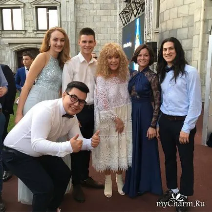 сватбена новини банда красота инвентар Pugacheva на внука си