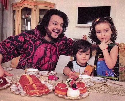 Úgy hívják a nevét, a biológiai anya gyermekek Kirkorov, pletykarovatában