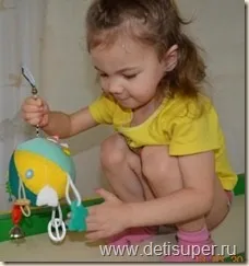 Розвиваючий м'ячик своїми руками
