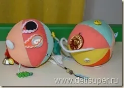 Розвиваючий м'ячик своїми руками