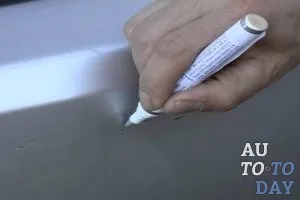 Ремонт сколів і подряпин на кузові автомобіля яким методом віддати перевагу (кузові) Ремонт сколів і подряпин на кузові автомобіля яким методом віддати перевагу