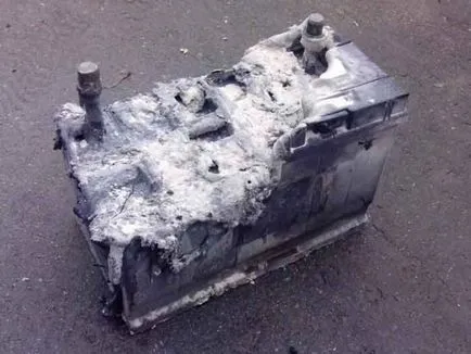 Обслуговування акумулятора автомобіля своїми руками (своїми) Обслуговування акумулятора автомобіля своїми руками