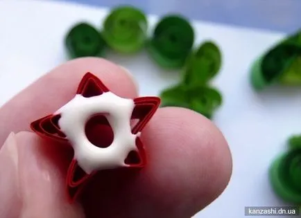 Kártyák Quilling technika születésnapját a saját kezével fotókkal