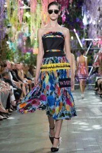 Rochie de imprimare - tendință de moda 2016