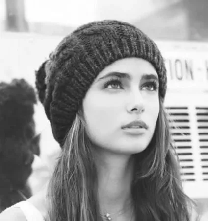 Як носити в'язану шапку beanie, stilouette послуги стиліста онлайн, в германии і у Франкфурті (як носити шапки) Як носити в'язану шапку beanie, stilouette послуги стиліста онлайн, в германии і у Франкфурті