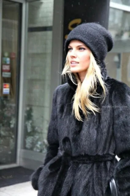 Як носити в'язану шапку beanie, stilouette послуги стиліста онлайн, в германии і у Франкфурті (гардероб) Як носити в'язану шапку beanie, stilouette послуги стиліста онлайн, в германии і у Франкфурті