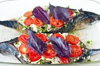 Рецепт скумбрії, фаршированої рисом і овочами, в духовці (рисом) Рецепт скумбрії, фаршированої рисом і овочами, в духовці