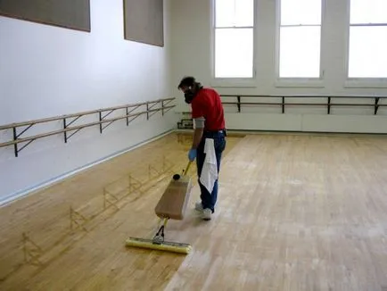 Festék lakk fa padló, festés előkészítéshez