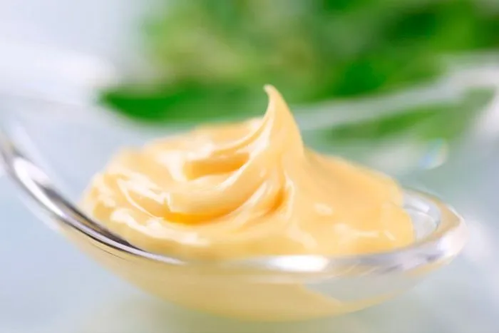 Recept majonéz otthon és a klasszikus alacsony kalóriatartalmú - egy könnyű dolog