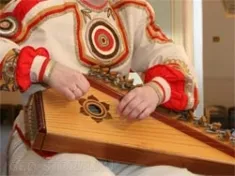 harpă română - instrument de istorie